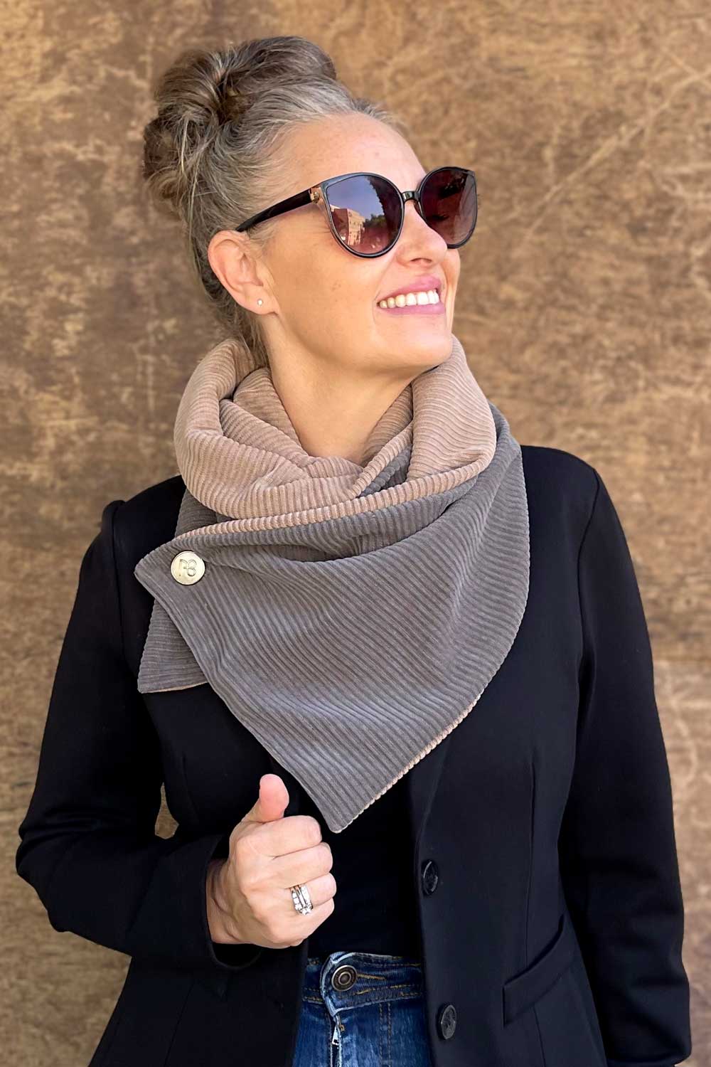 צעיף דו-צדדי בר