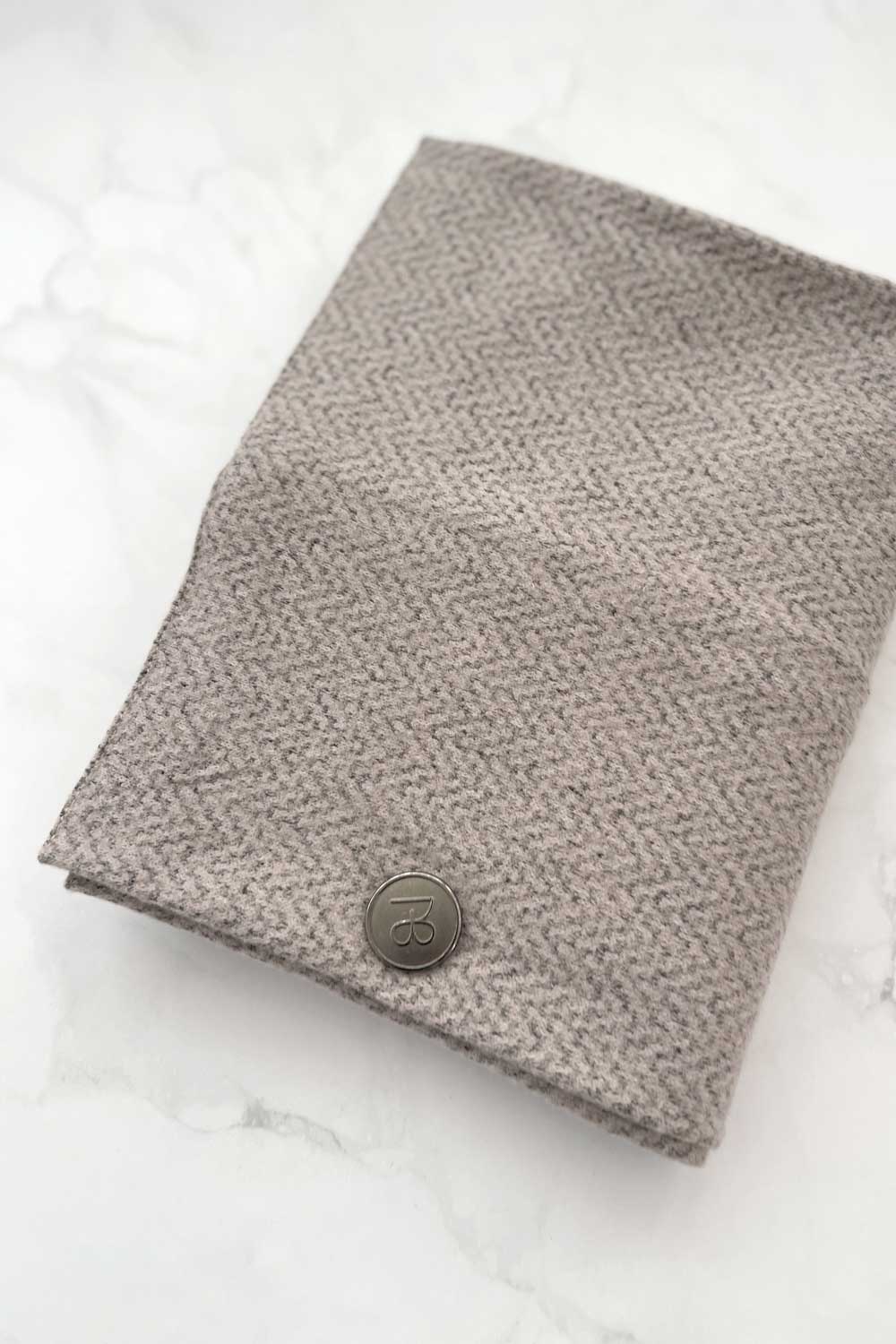 צעיף מלטף בל