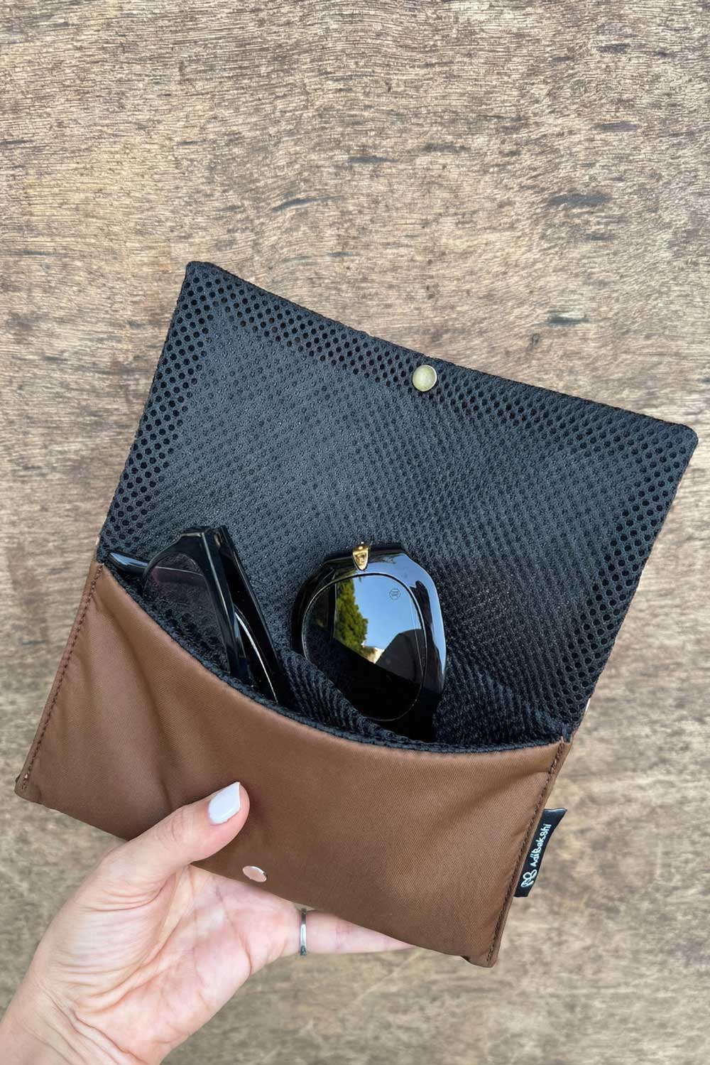 נרתיק משקפיים בוניטה