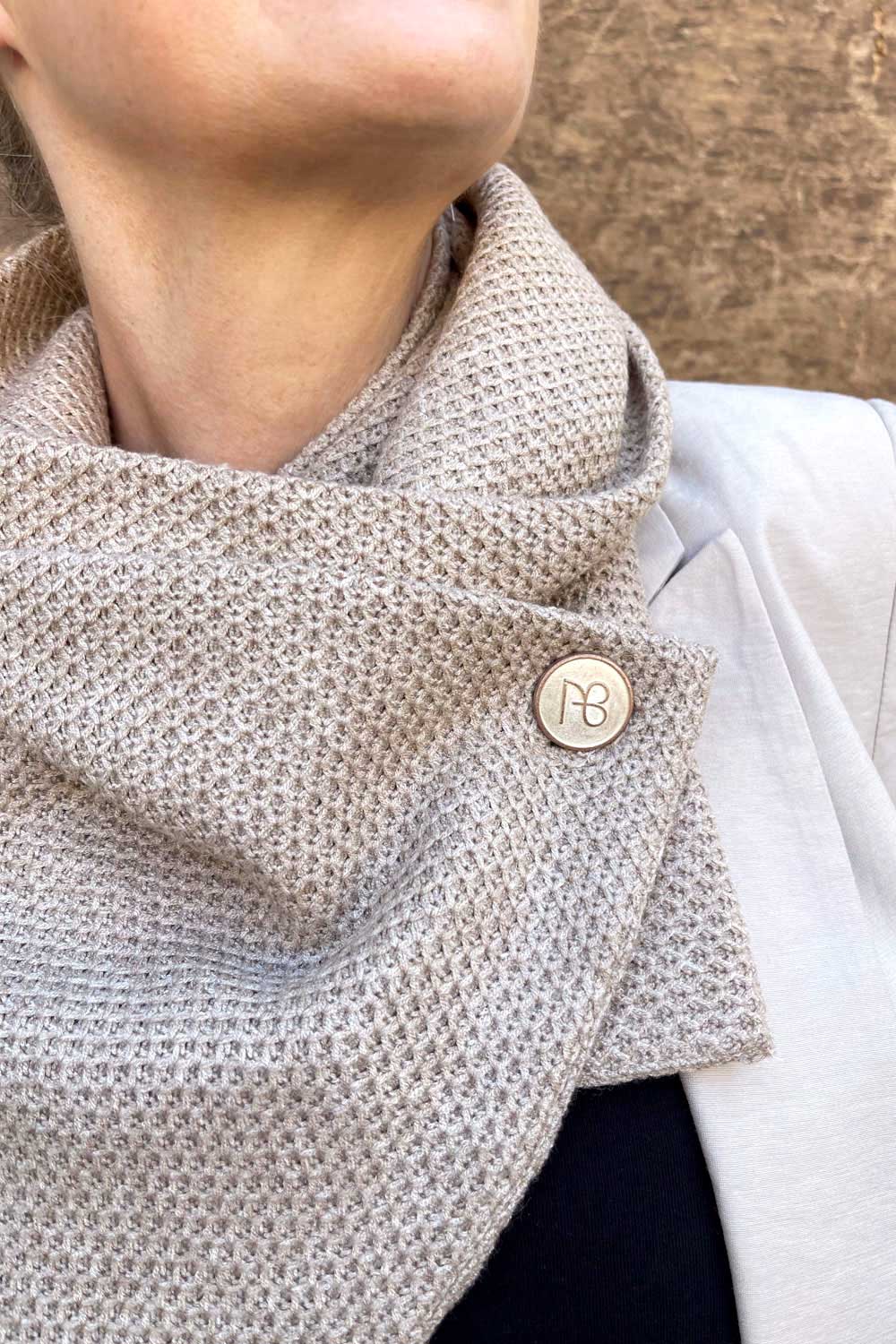 צעיף סרוג ברנדה