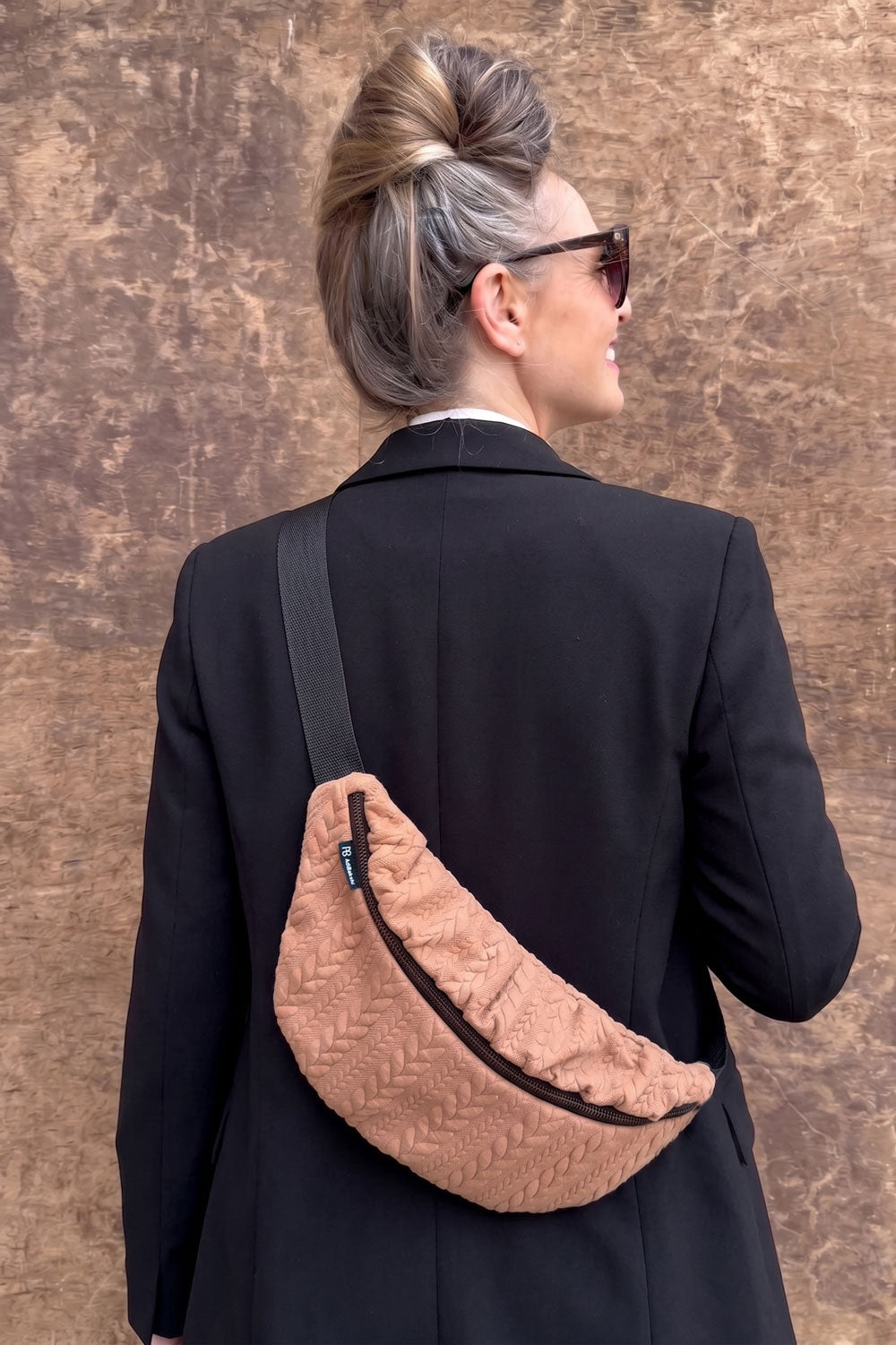 פאוץ׳ קטן קלייד