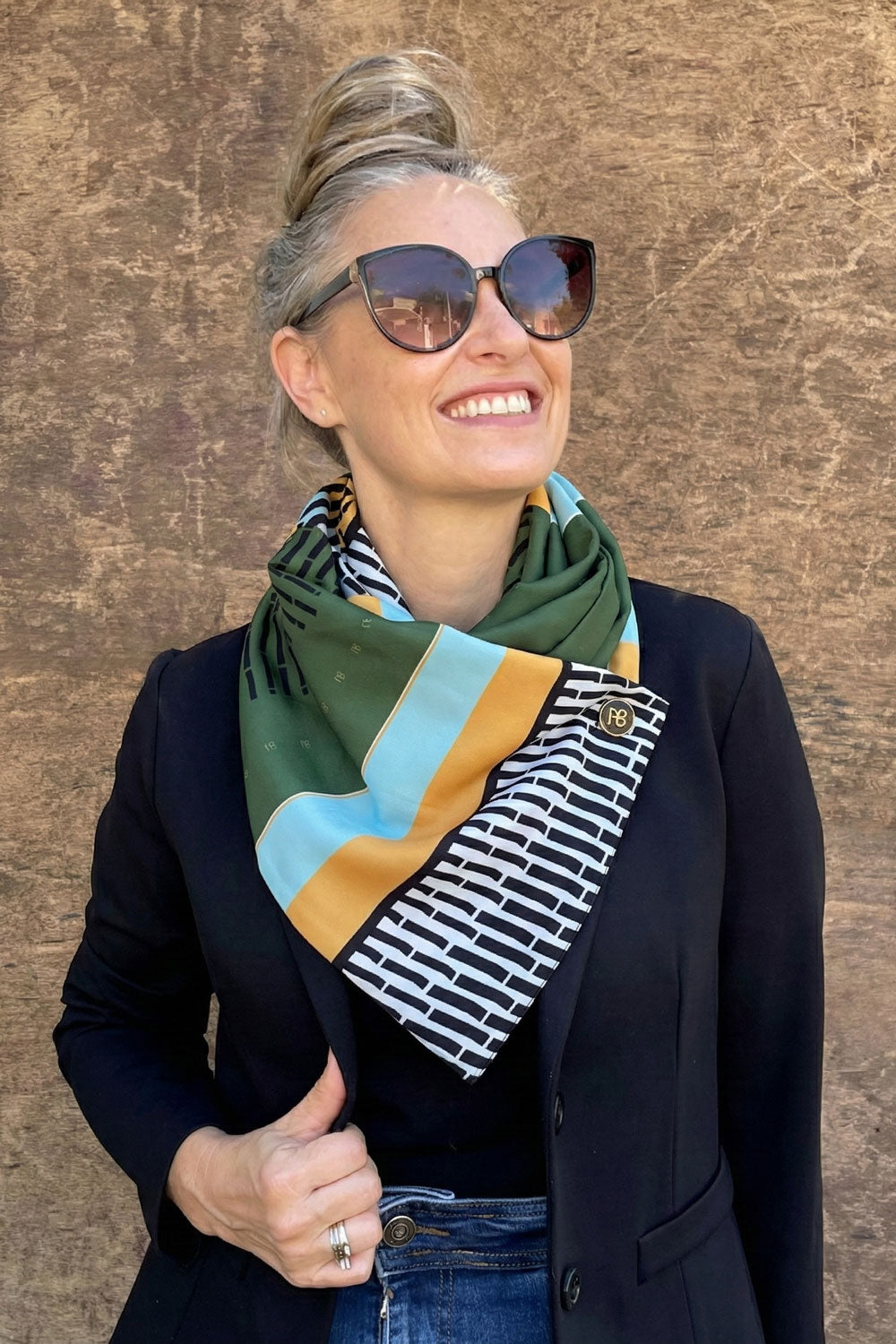 צעיף דניאלה