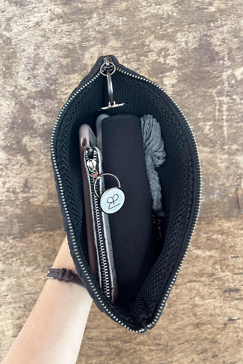 קלאץ | קלאץ לנשים | תיק קלאץ | עדי בקשי