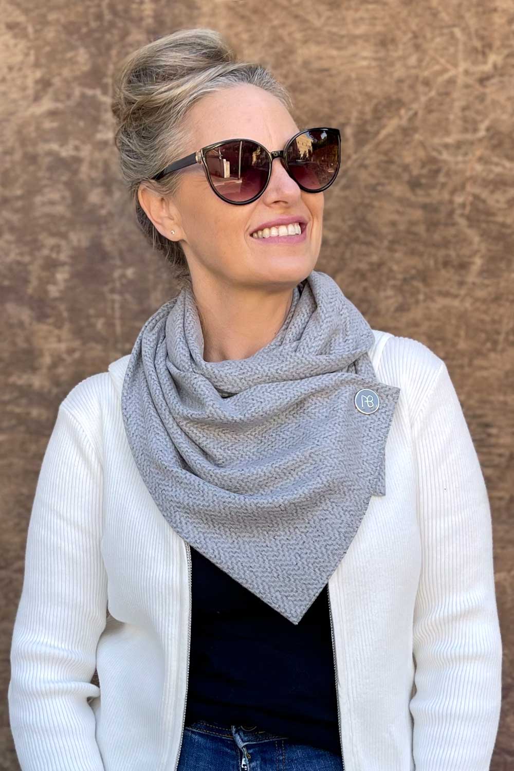 צעיף מלטף אלזה