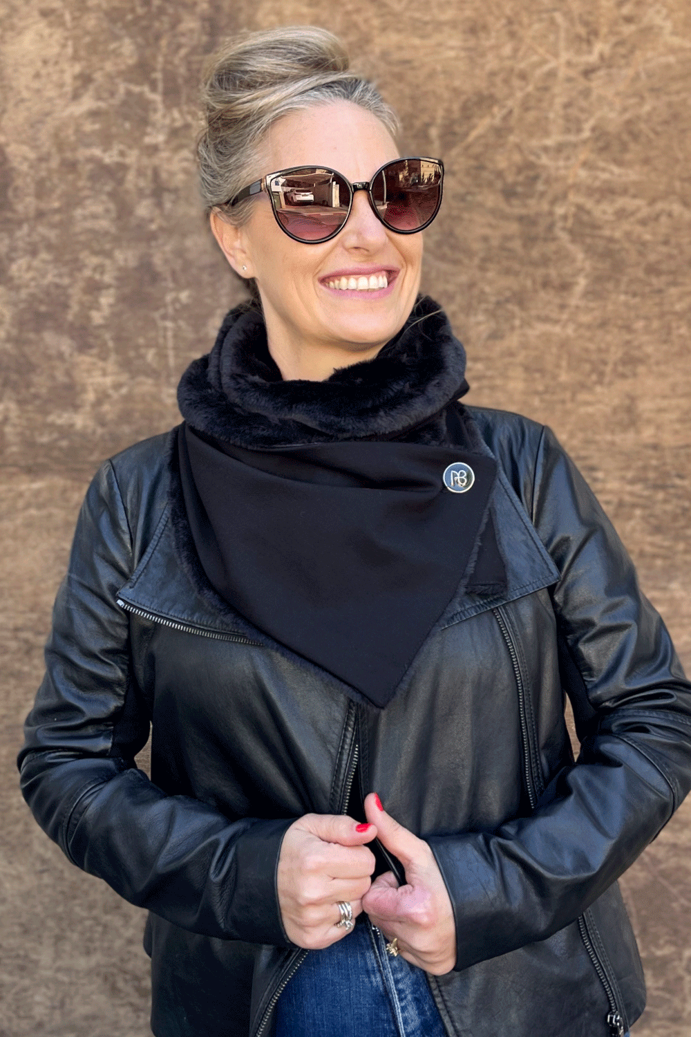 צעיף פרווה דו-צדדי ג׳יזל