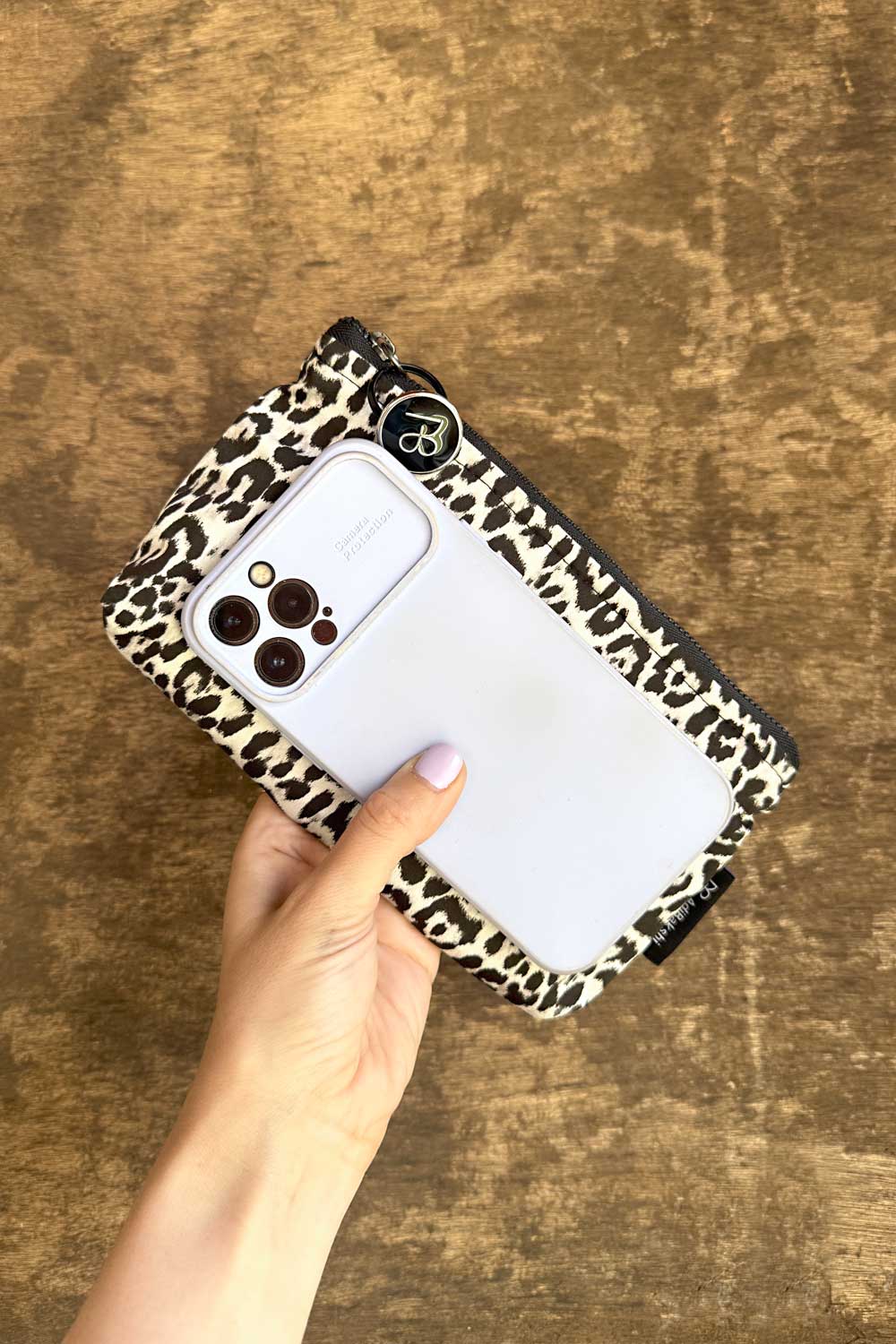 תיק דרכונים גיל