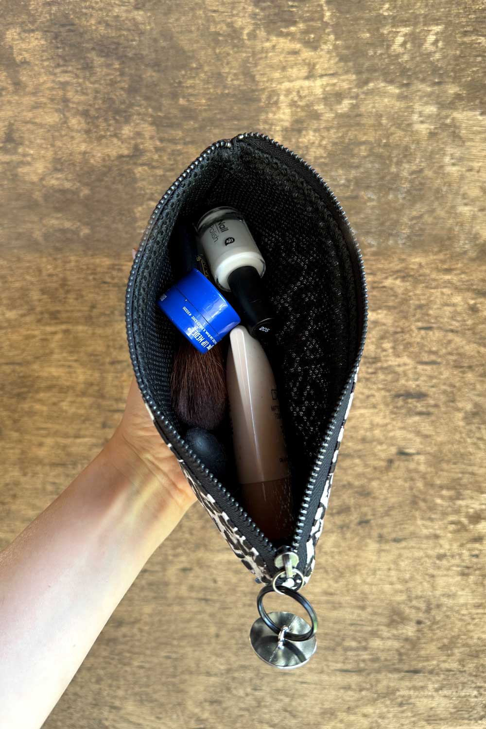 תיק דרכונים גיל