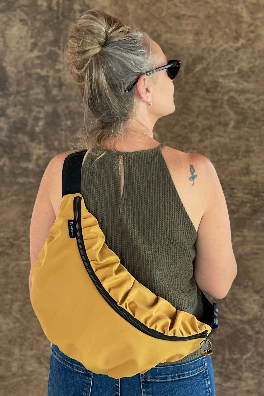 פאוץ צהוב חרדל | פאוץ׳ | פאוץ׳ גדול | עדי בקשי