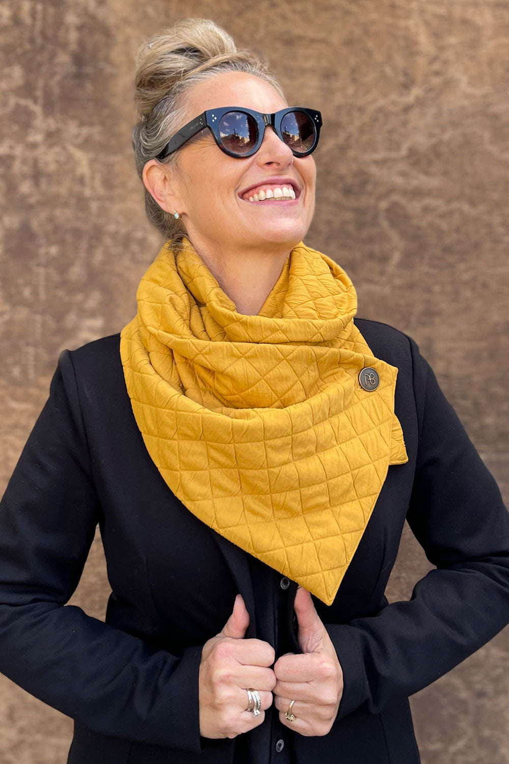 צעיף עבה גוני