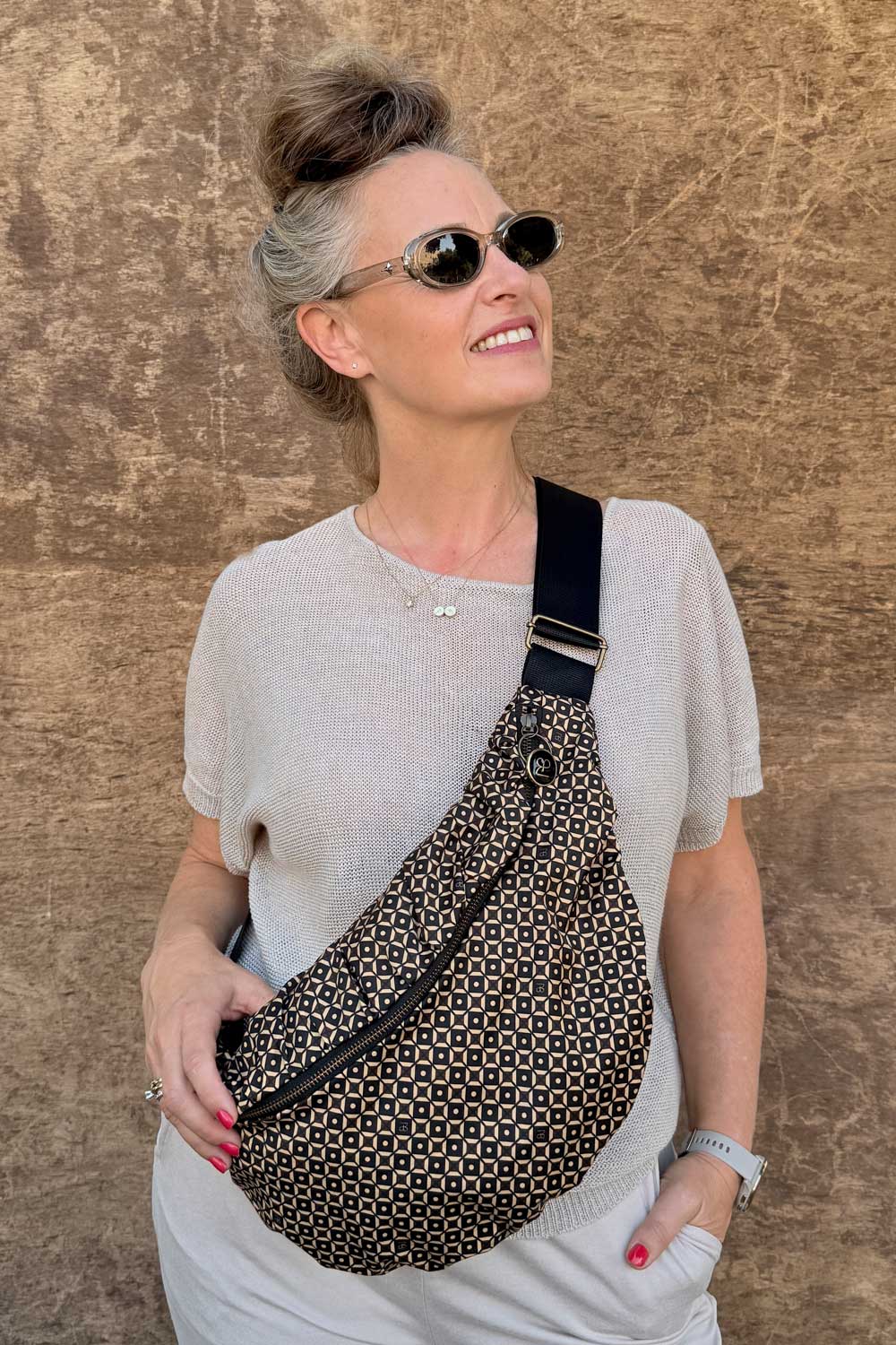 פאוץ׳ גדול גרייס