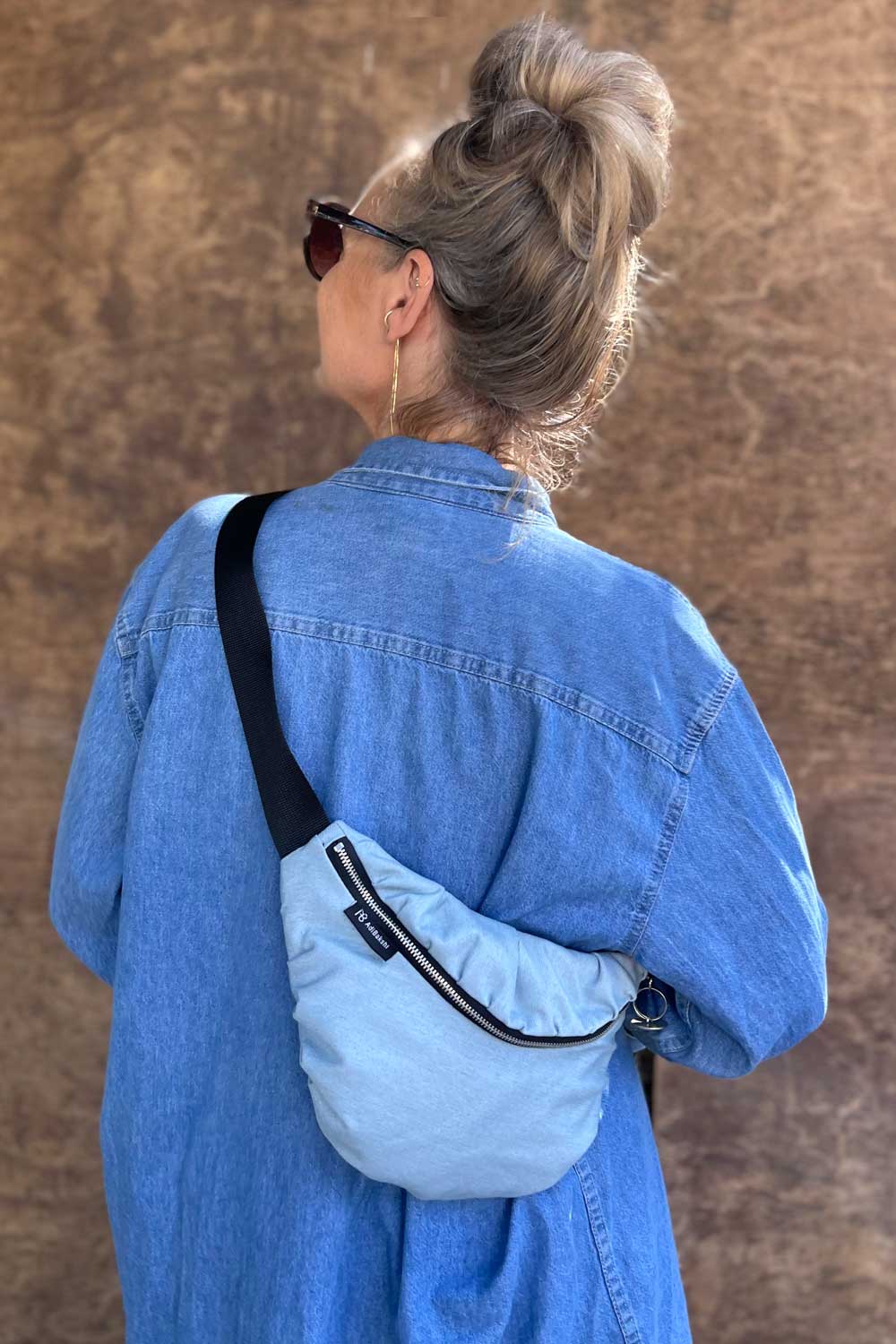 פאוץ׳ קטן איזבלה