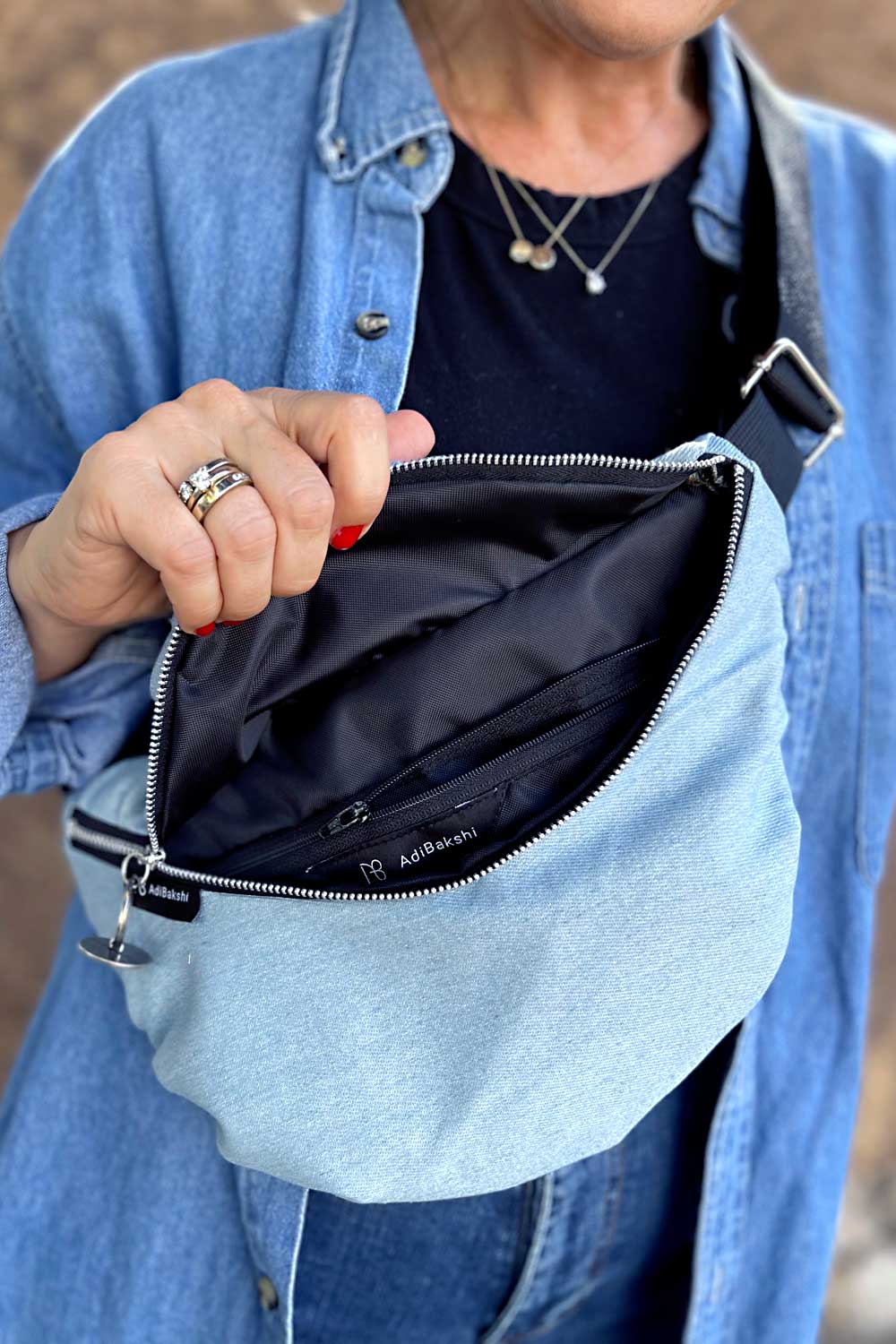 פאוץ׳ קטן איזבלה