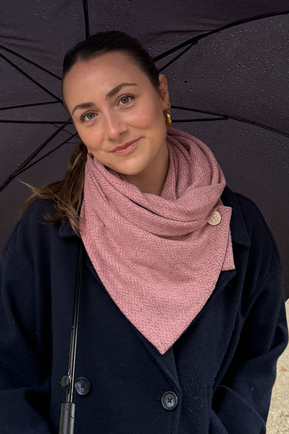 צעיף מלטף ליה