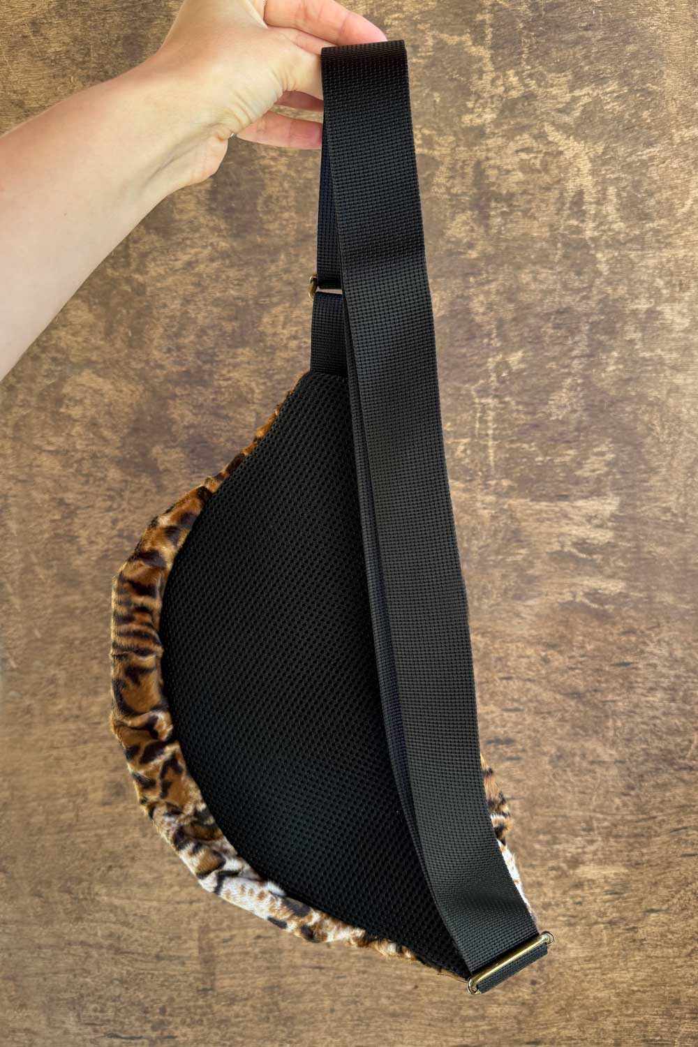 פאוץ׳ קטן נאלה