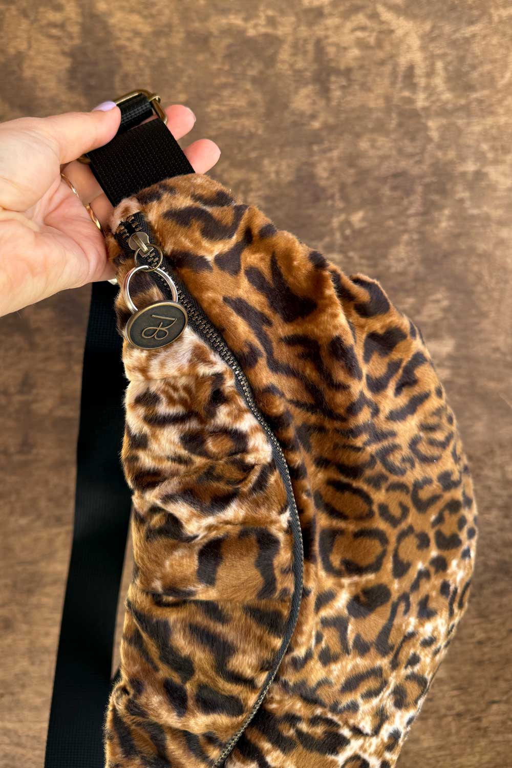 פאוץ׳ קטן נאלה