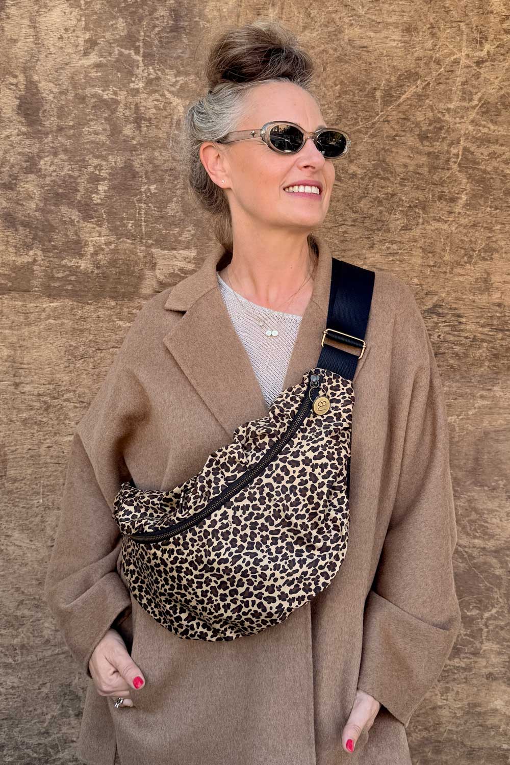 פאוץ׳ גדול נועה – מנומר