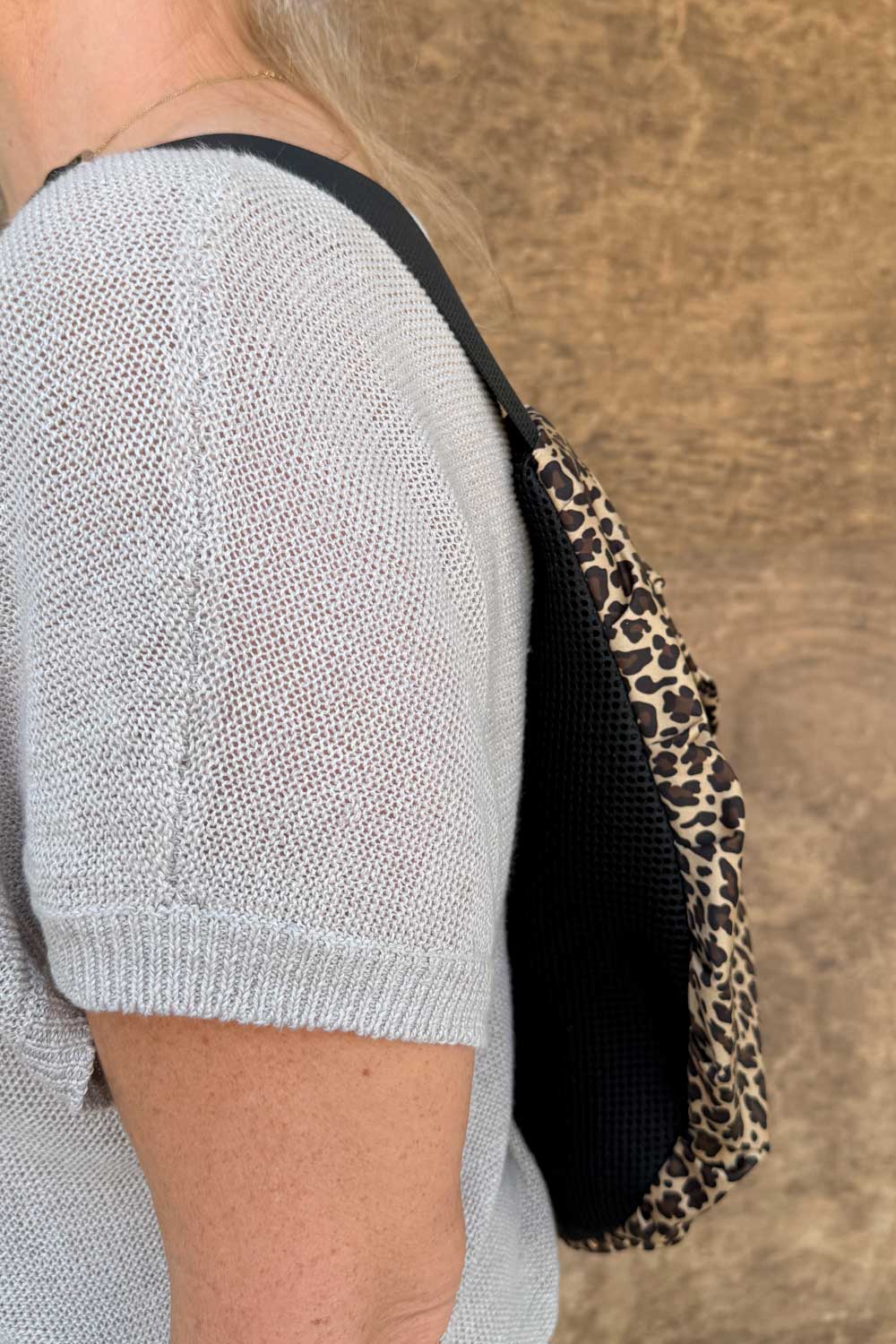 פאוץ׳ גדול נועה – מנומר