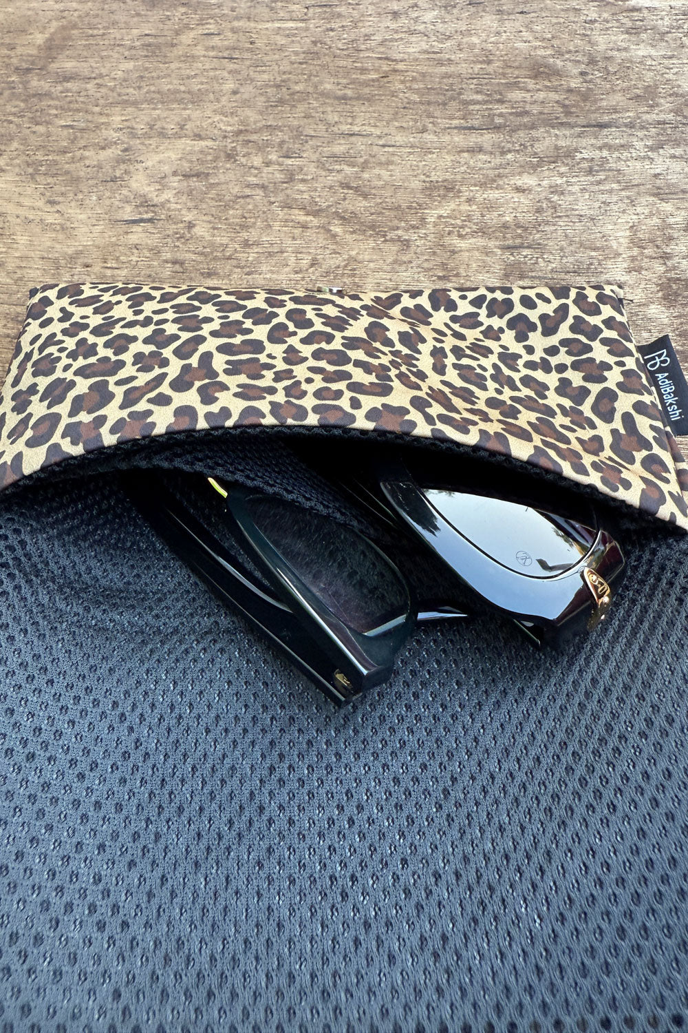 נרתיק משקפיים נועה