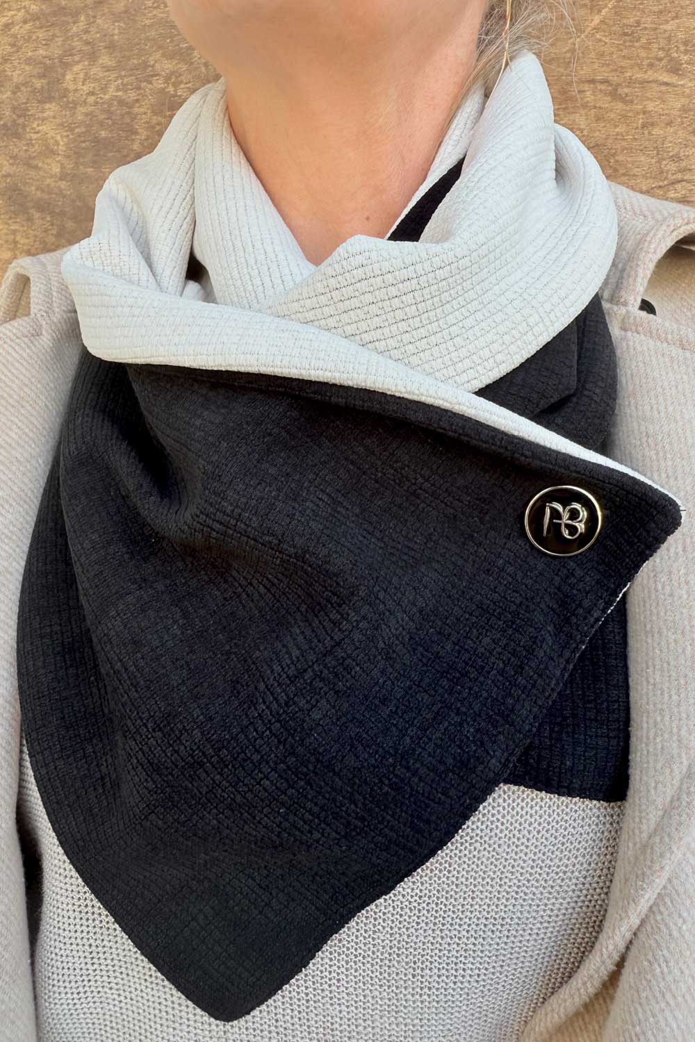 צעיף דו-צדדי רעות