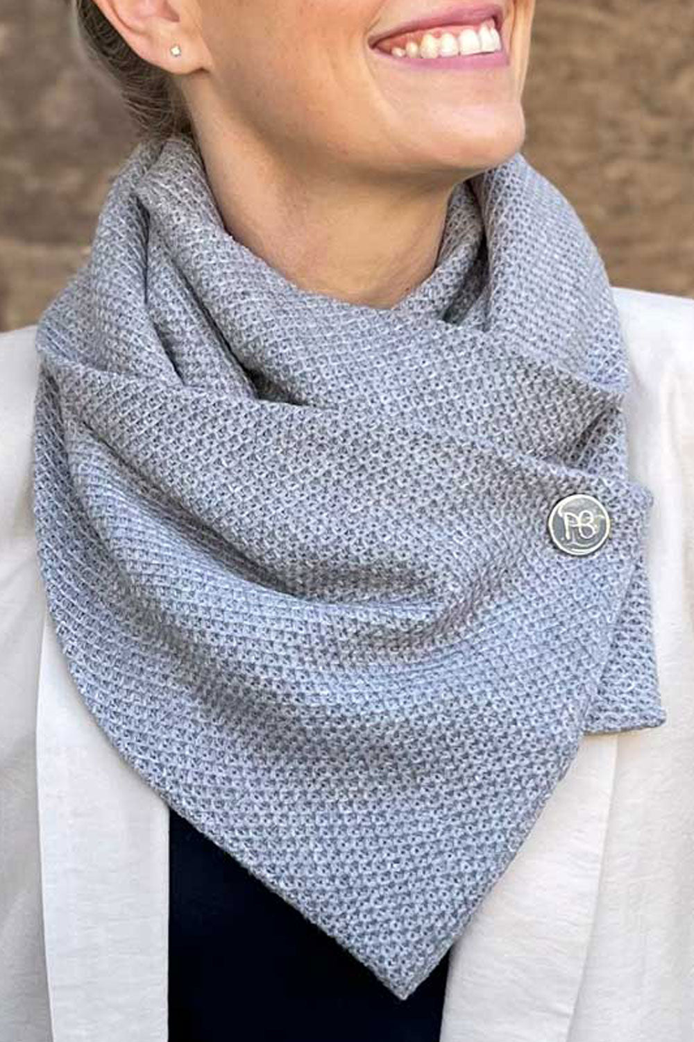 צעיף סרוג רוברטה