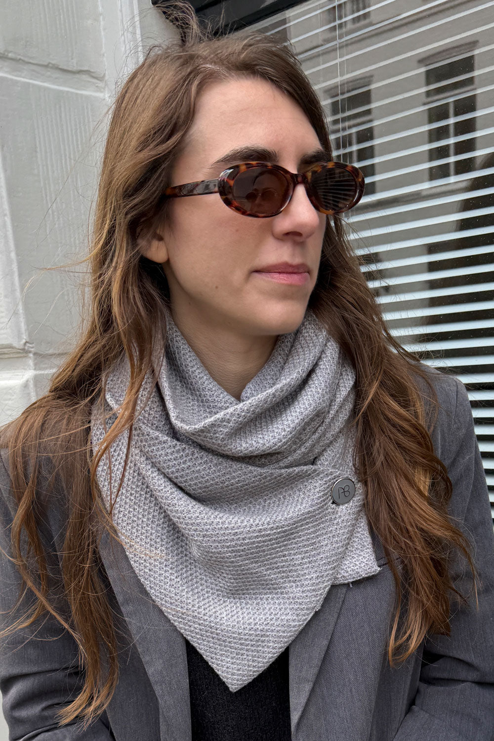 צעיף סרוג רוברטה