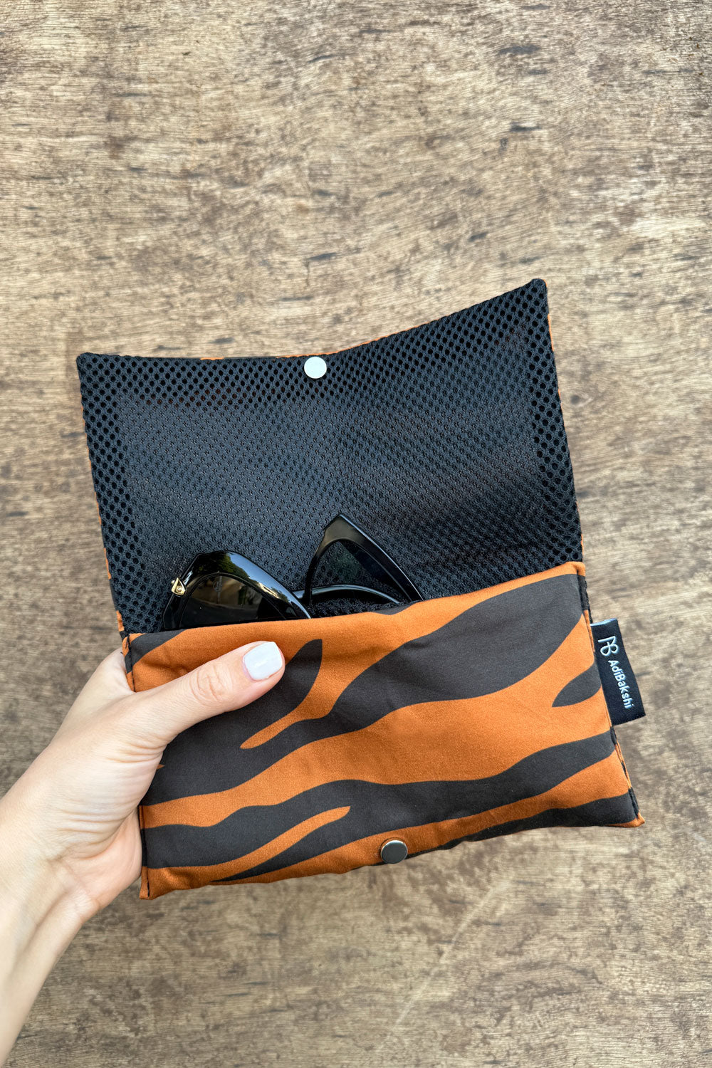 נרתיק משקפיים רותם