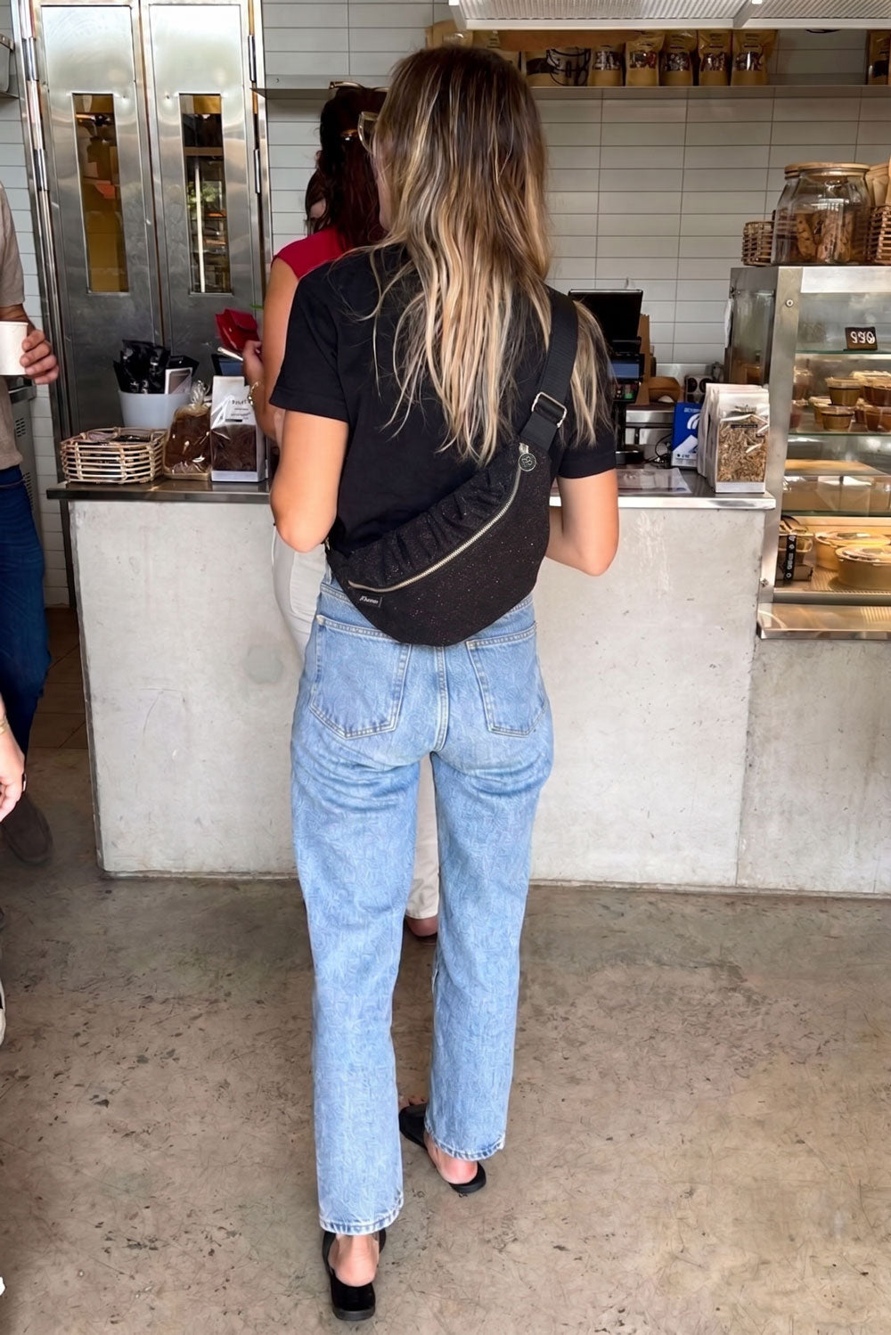 פאוץ׳ בינוני שירן (מנצנץ)