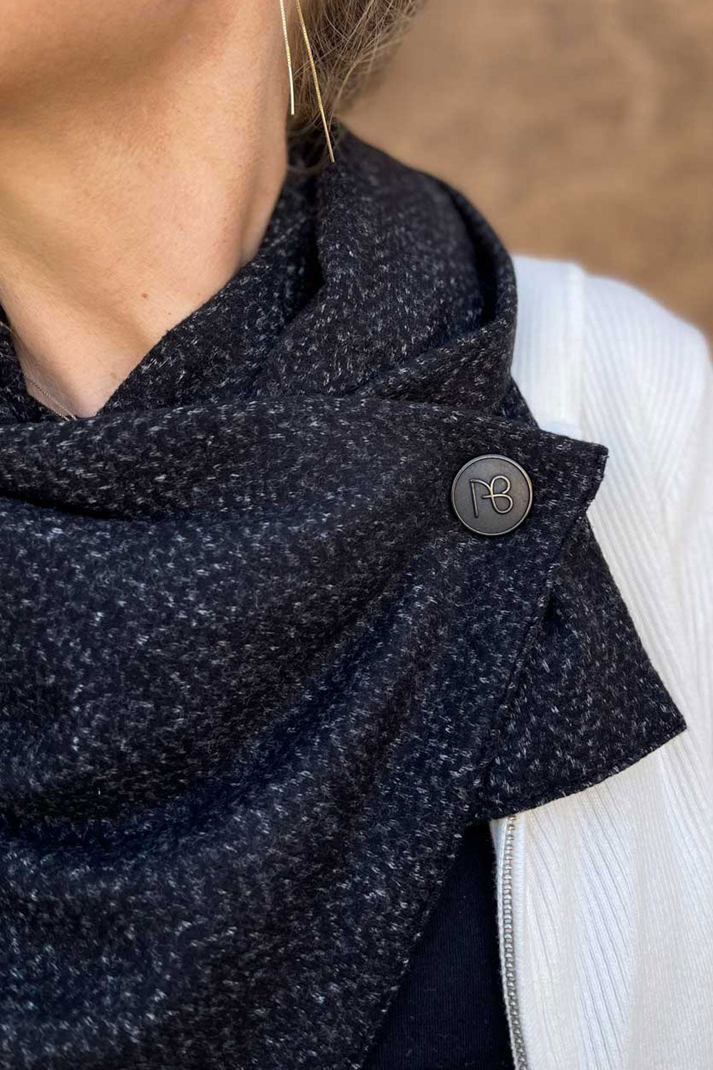 צעיף מלטף טל