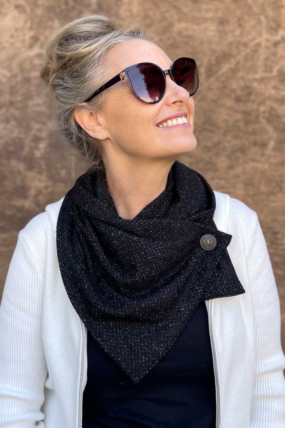 צעיף מלטף טל