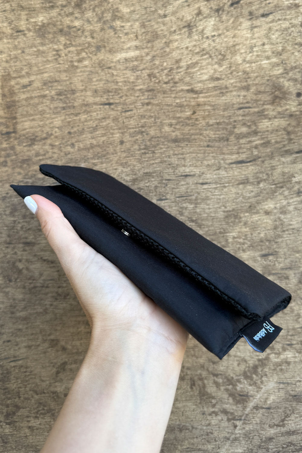 נרתיק משקפיים ורונה