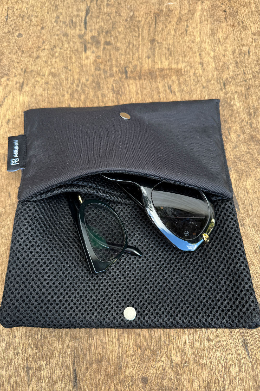 נרתיק משקפיים ורונה