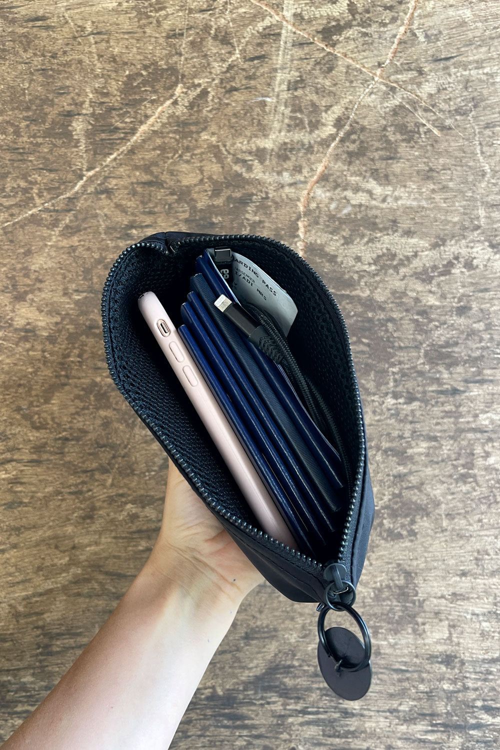 תיק דרכונים ורונה