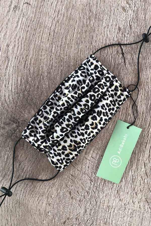 מארז מסכות מושלם! 4 מסכות דו-צדדיות 100% כותנה במחיר מיוחד