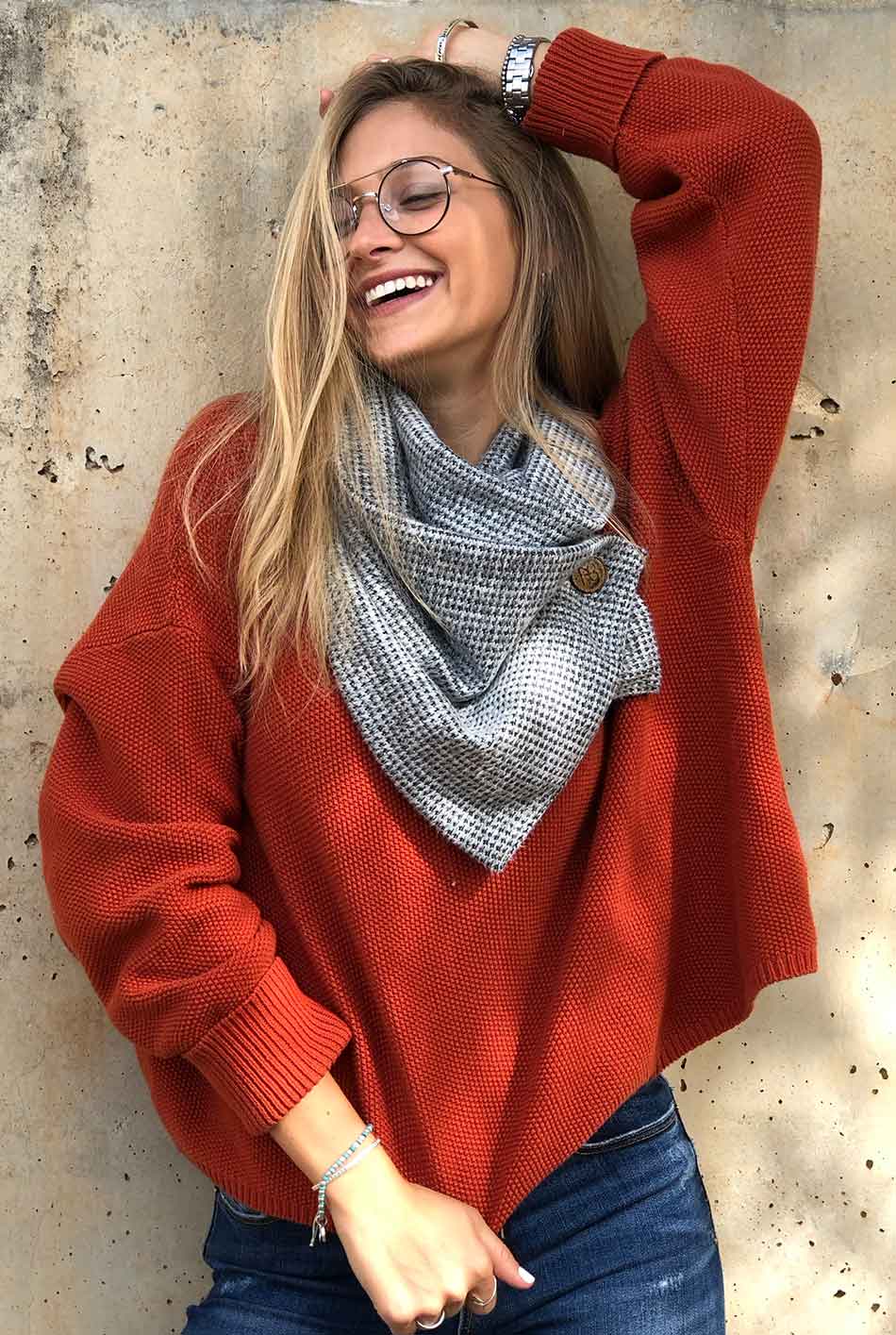 צעיף פפיטה אפור אודליה