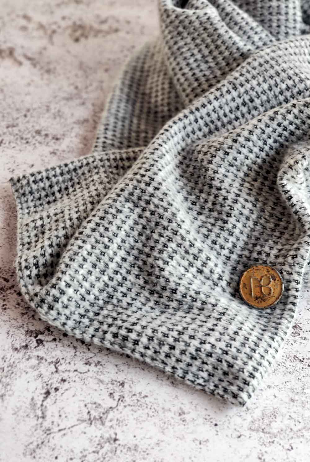 צעיף פפיטה אפור אודליה