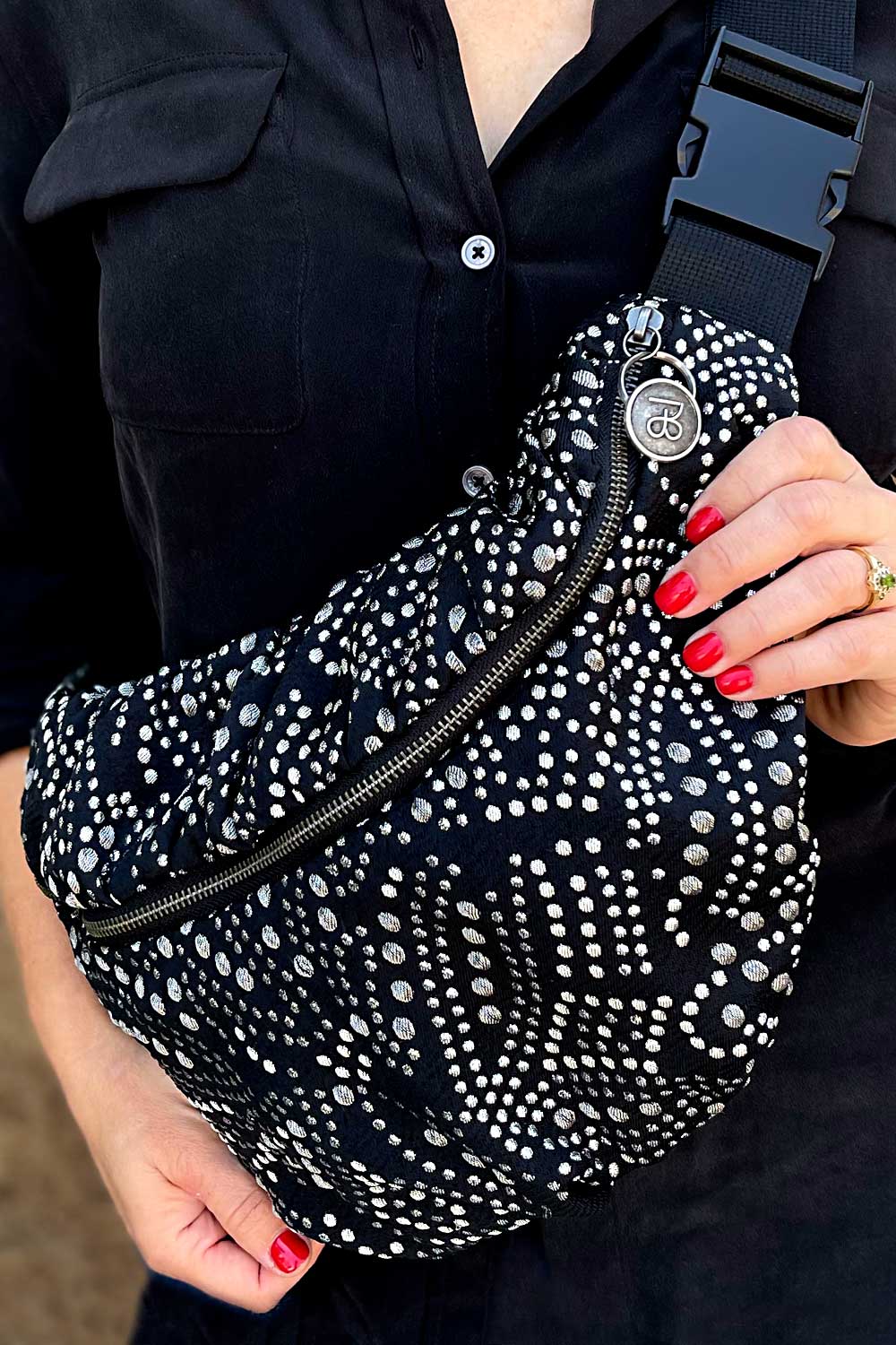 פאוץ׳ גדול אודרי