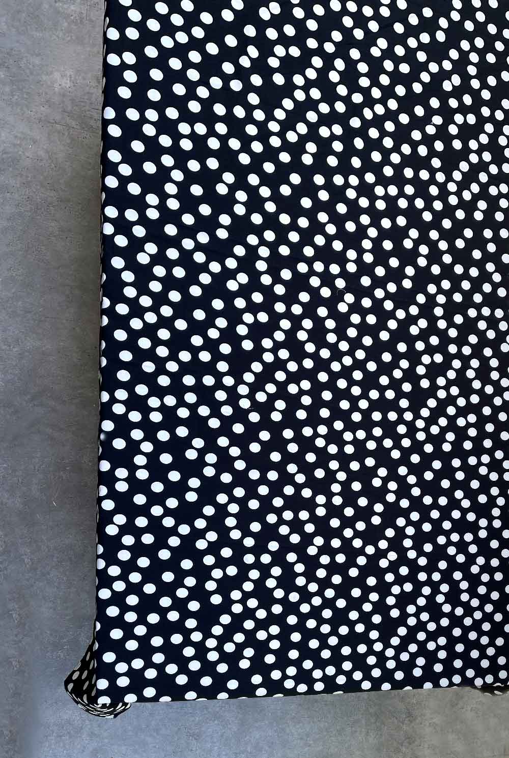 מפת שולחן סינטיה - מידה אחרונה: 2.5מ׳