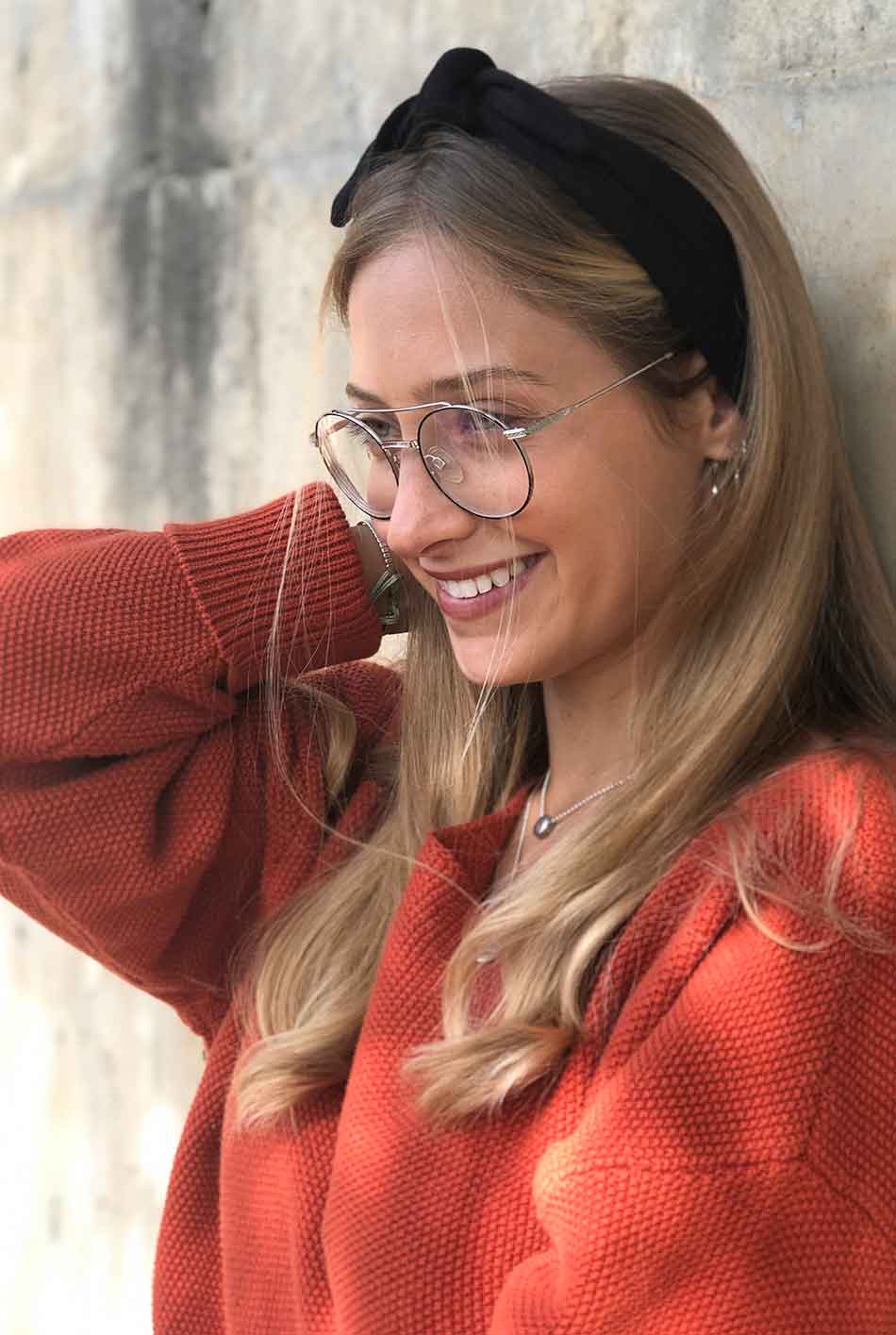 סרט לשיער שחור ורונה