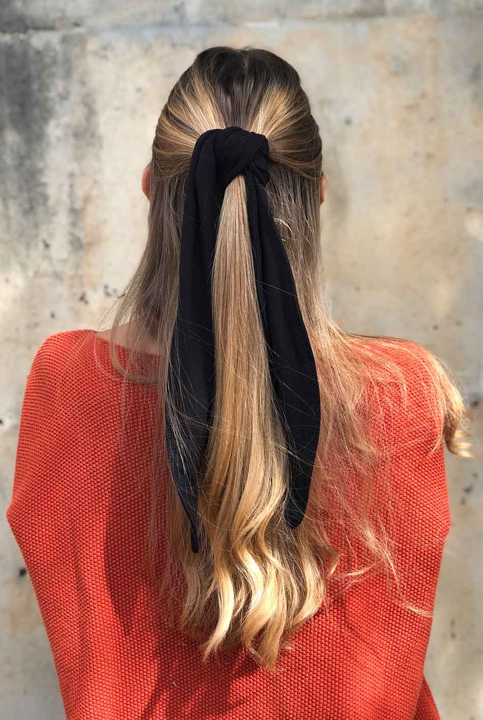 סרט לשיער שחור ורונה