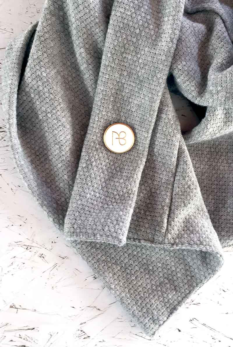 צעיף סרוג מפנק סוזאנה