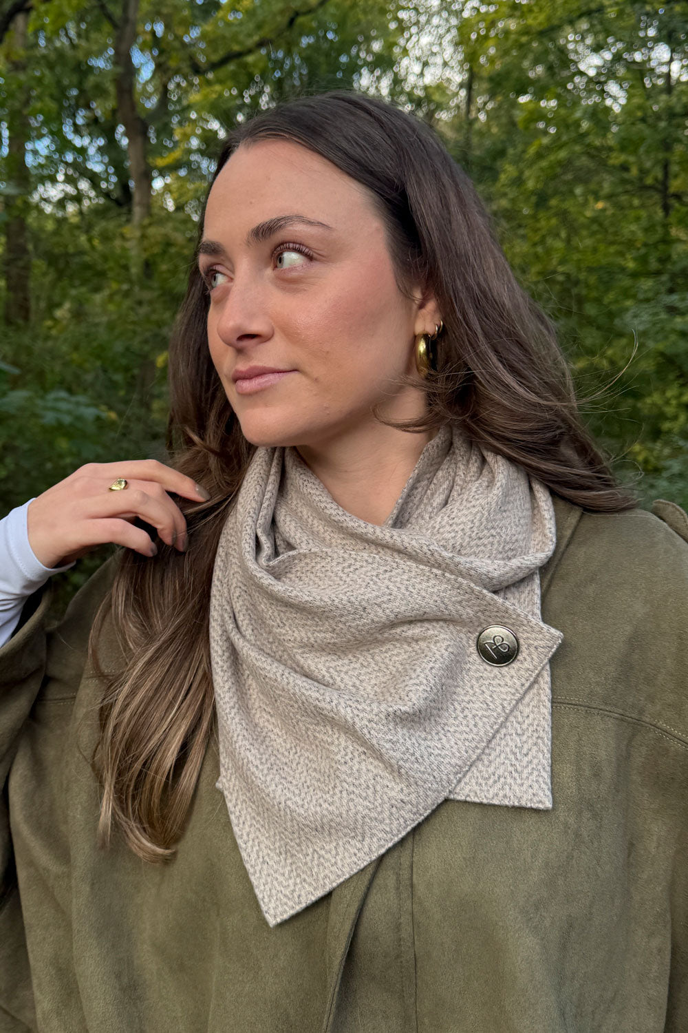 צעיף מלטף בל