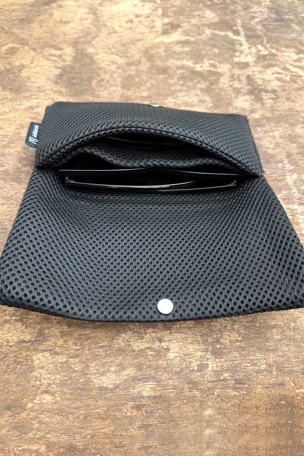 נרתיק משקפיים כריסטינה