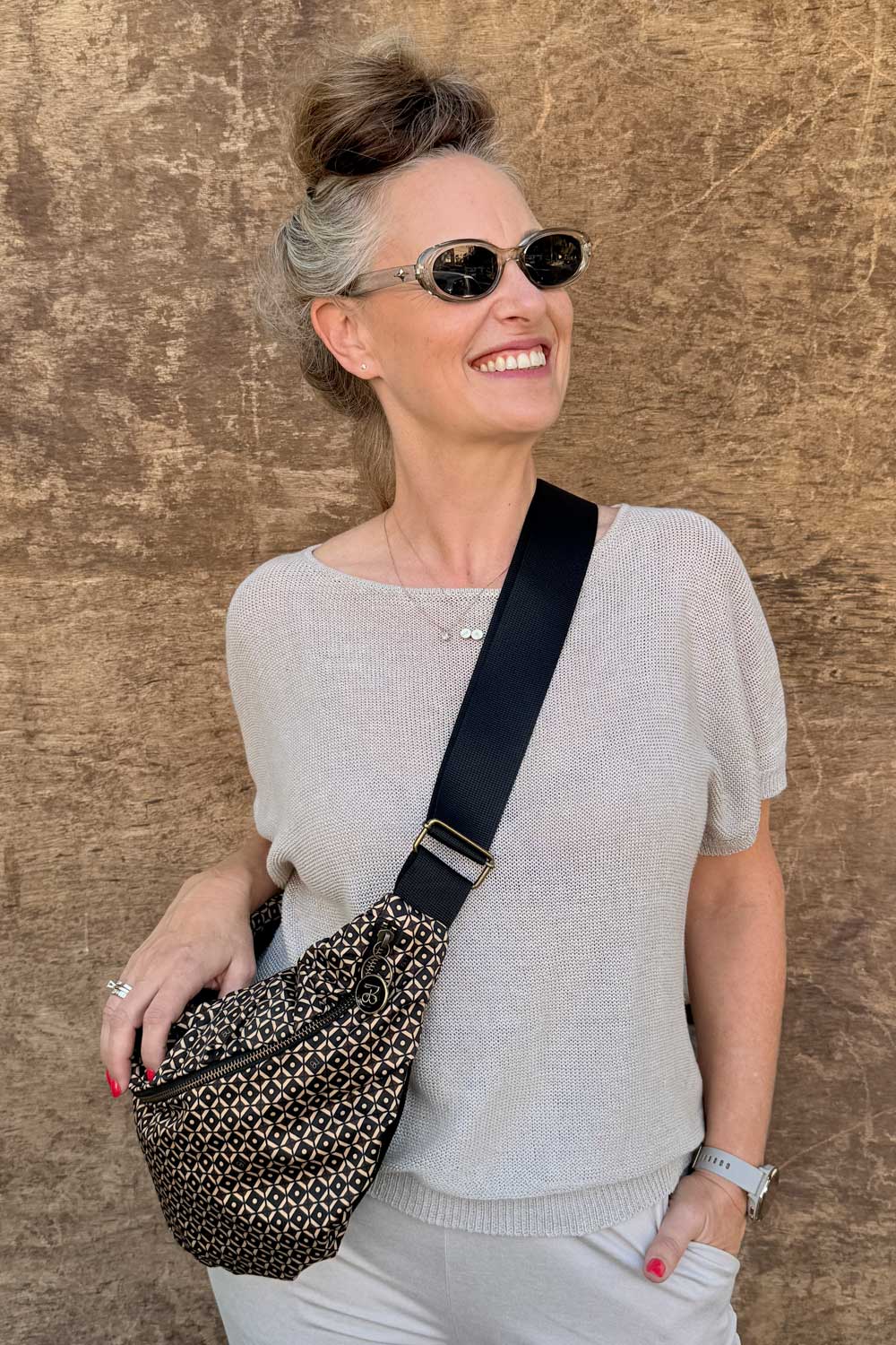 פאוץ׳ גדול גרייס