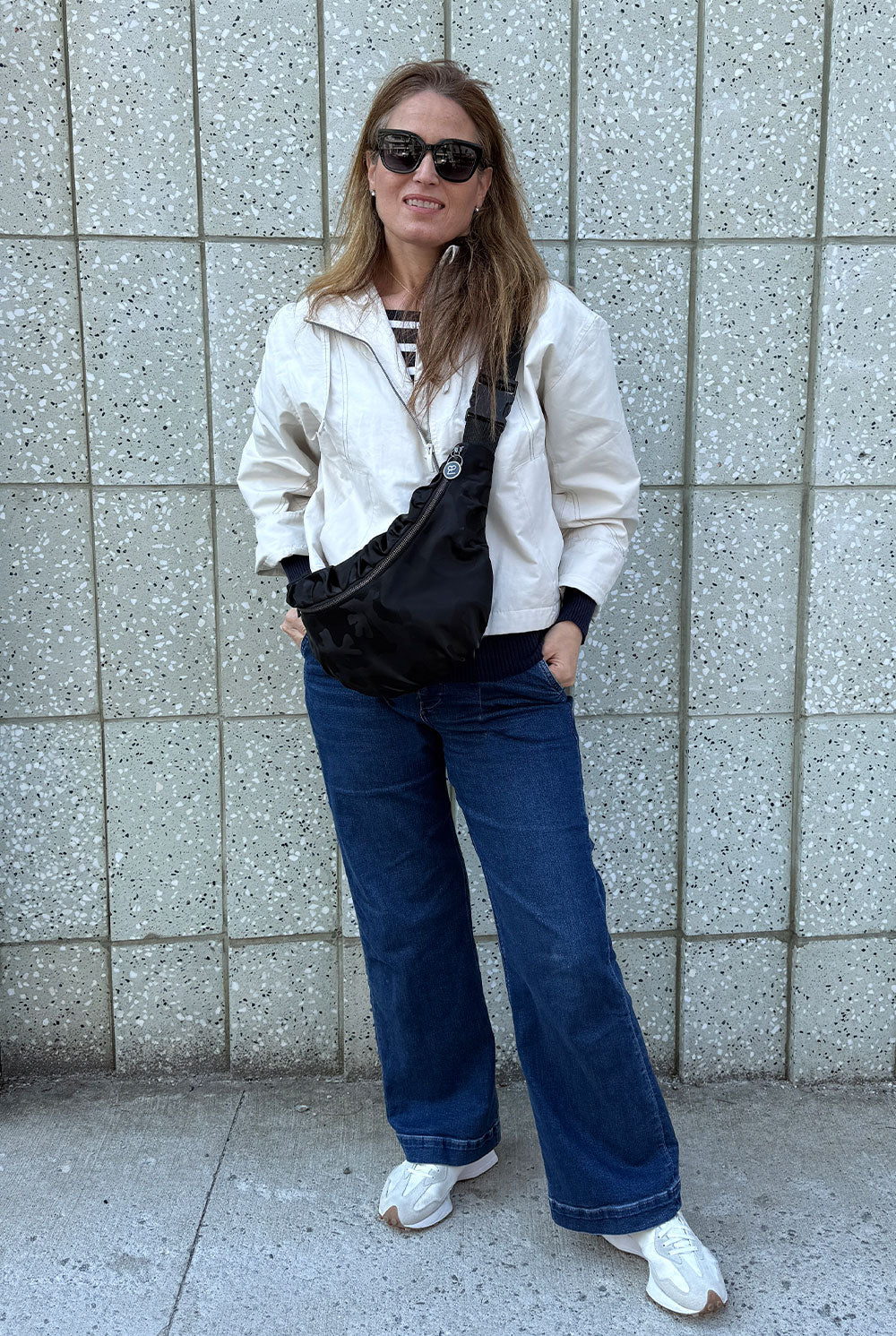 פאוץ׳ גדול מורן