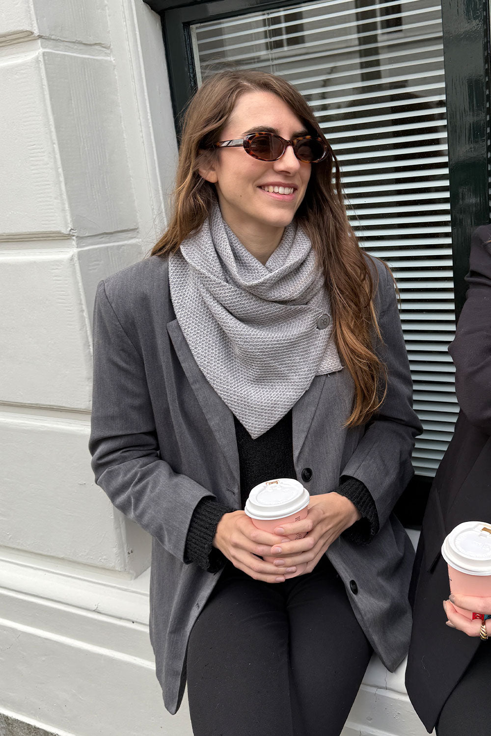 צעיף סרוג רוברטה