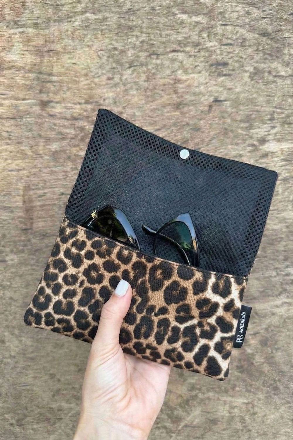 נרתיק משקפיים תמר