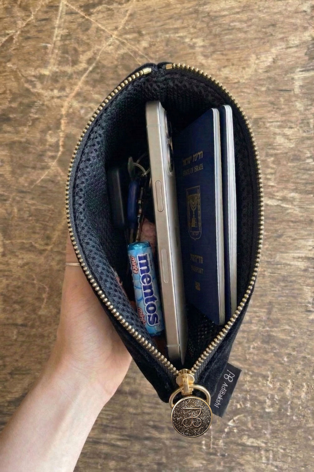 תיק דרכונים יעל (קטיפה)