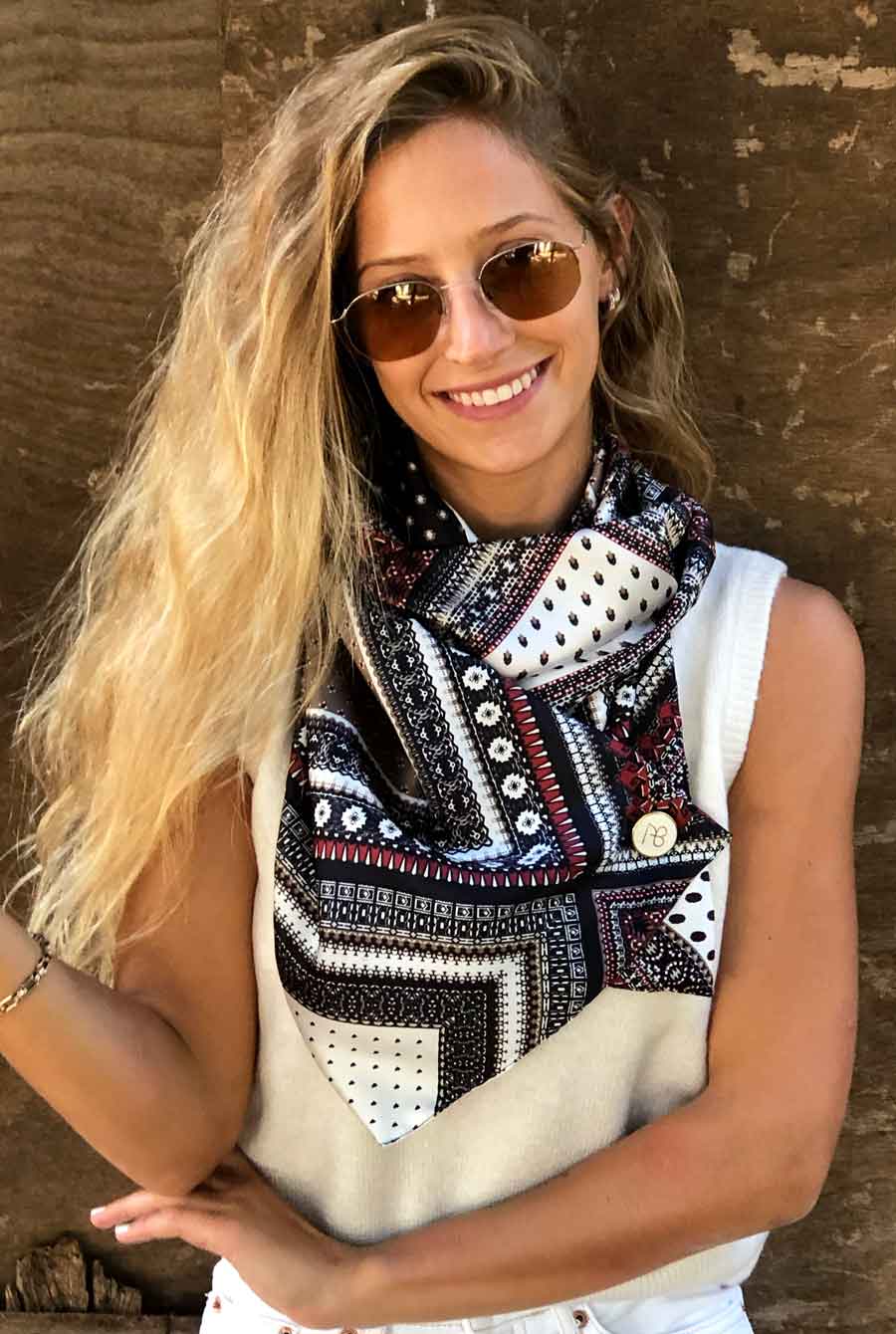 צעיף סאטן גאומטרי אלסנדרה ♛ מקולקציית פרימיום "טריבל" במהדורה מוגבלת
