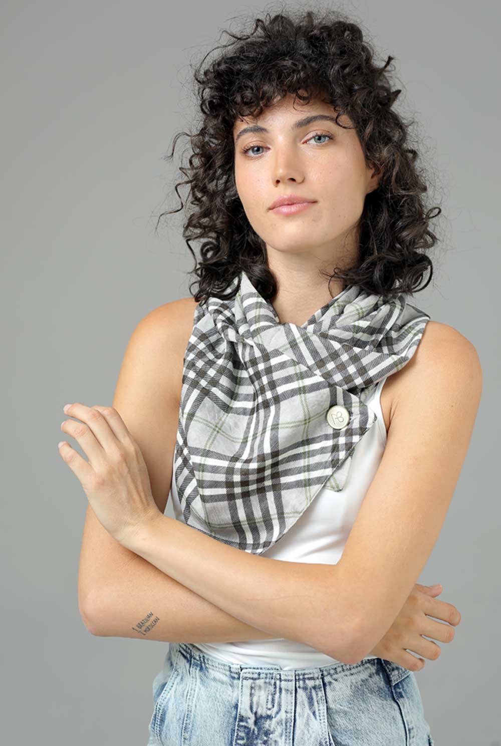 צעיף משובץ ברידג'ט