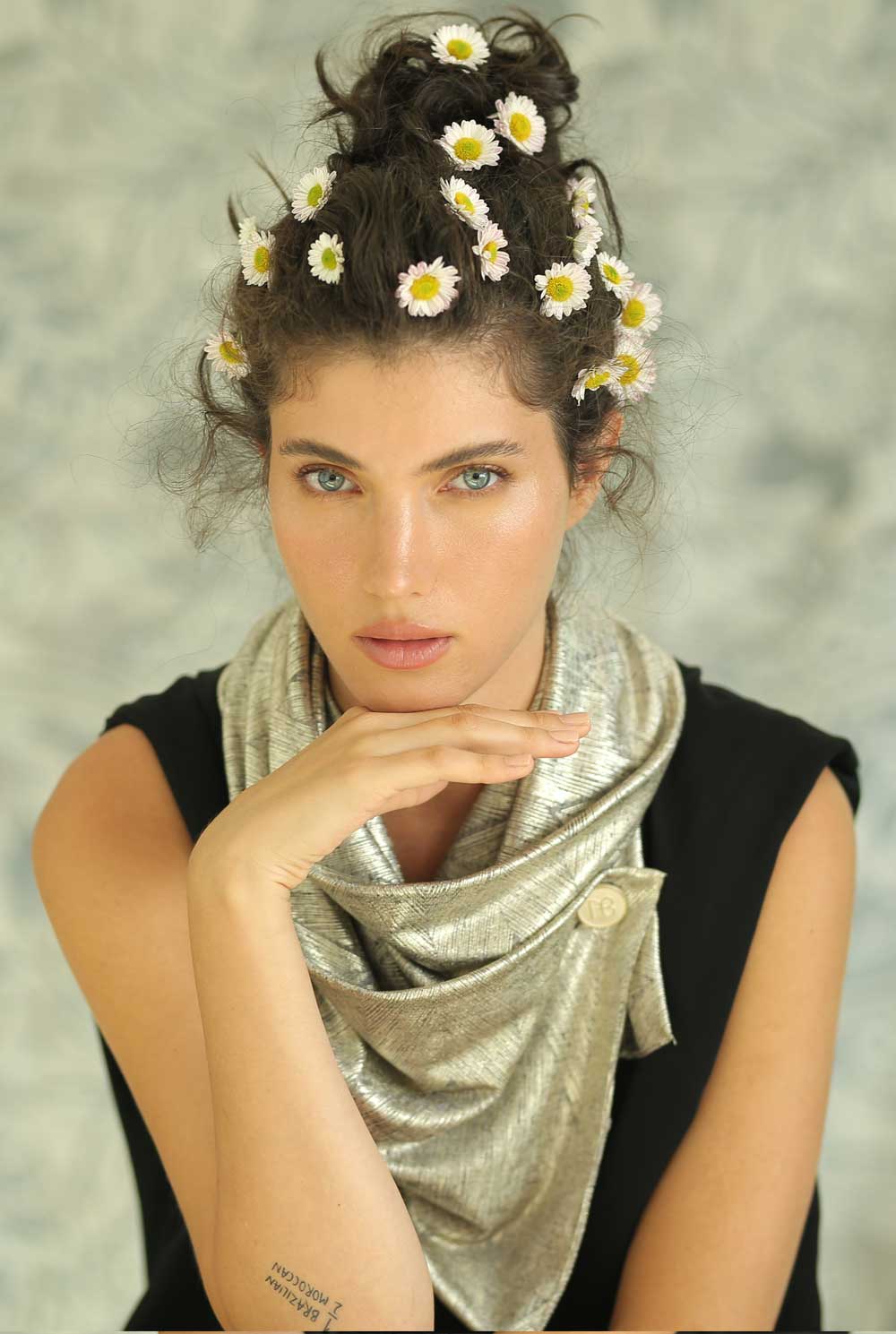 צעיף מטאלי גלורי